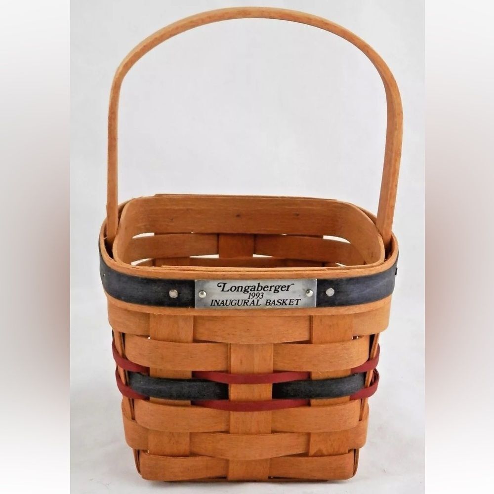 Longaberger Signed 1993 Inaugural Basket!